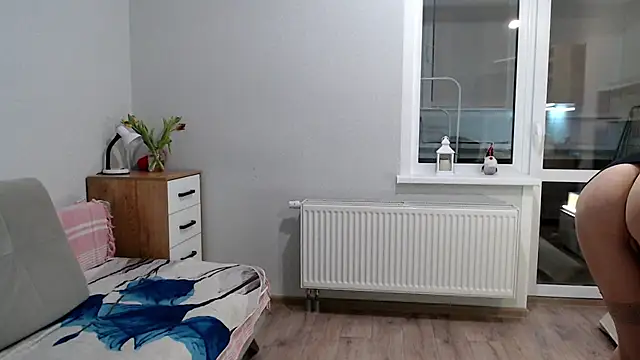 Snapshot of increible_della chatting on March 2025 09:05:02 PM increible della online show from March 2025 09:05:02 PM