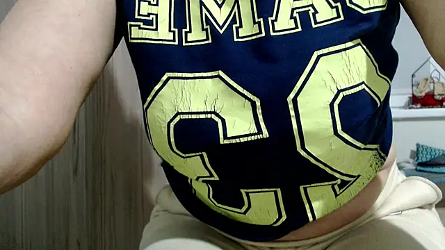 Snapshot of increible_della chatting on November 2025 12:16:01 PM increible della online show from November 2025 12:16:01 PM