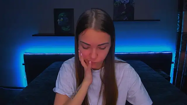 AlexaBarkley online show from February 2025 03:29:02 AM