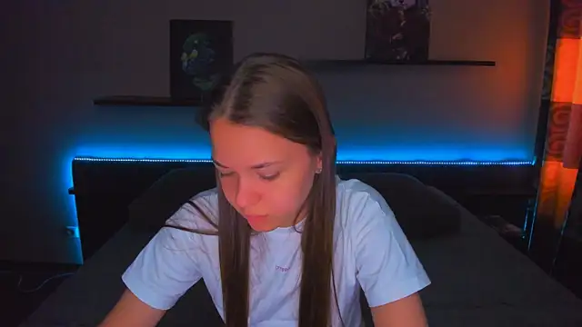 AlexaBarkley online show from May 2026 12:50:01 AM