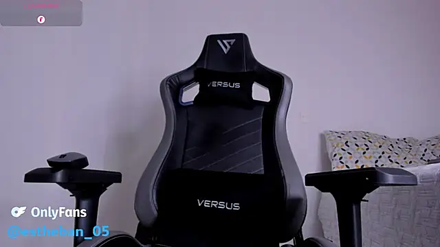 Snapshot of steven_smith05 chatting on September 2025 03:40:01 AM steven smith05 online show from September 2025 03:40:01 AM