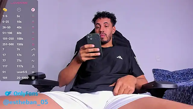 Snapshot of steven_smith05 chatting on September 2025 10:20:01 AM steven smith05 online show from September 2025 10:20:01 AM