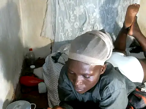 cute-shamza online show from December 2025 05:31:02 PM