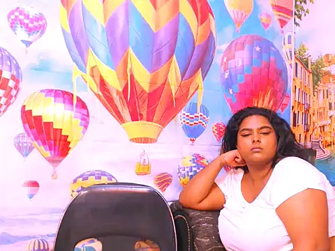 Indianfairy99 online show from December 2024 10:21:02 PM