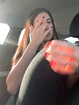 clairewntr online show from December 2025 10:31:01 AM