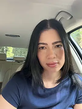 Snapshot of clairewntr chatting on May 2026 10:21:02 AM clairewntr online show from May 2026 10:21:02 AM