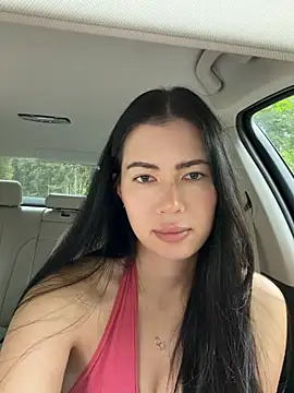 Snapshot of clairewntr chatting on May 2026 01:49:02 PM clairewntr online show from May 2026 01:49:02 PM