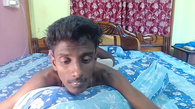 Snapshot of Skinny_Blackberry chatting on February 2025 06:29:02 AM Skinny Blackberry online show from February 2025 06:29:02 AM