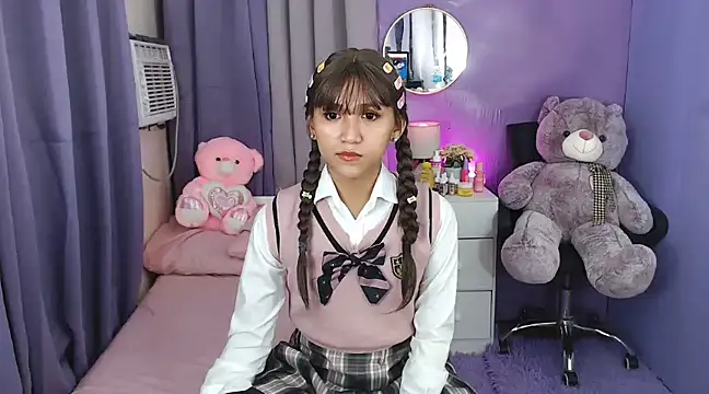 Snapshot of urlovelyfreya chatting on February 2025 03:36:02 PM urlovelyfreya online show from February 2025 03:36:02 PM