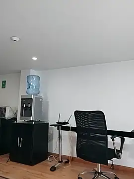 Snapshot of aisha_latina chatting on October 2025 04:06:02 PM aisha latina online show from October 2025 04:06:02 PM