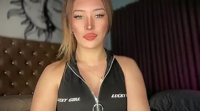 Snapshot of Jasmine_Elcock chatting on January 2025 07:17:02 PM Jasmine Elcock online show from January 2025 07:17:02 PM