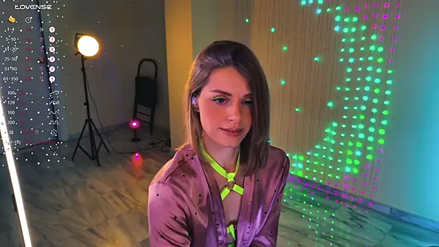 Arielle  03 online show from May 2026 09:42:02 PM
