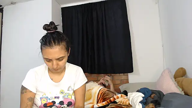 kathy luisa online show from December 2025 12:20:01 PM