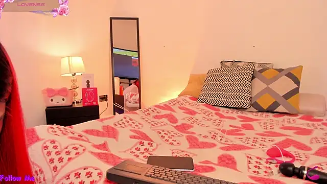 SophieRossi online show from September 2025 03:51:01 AM