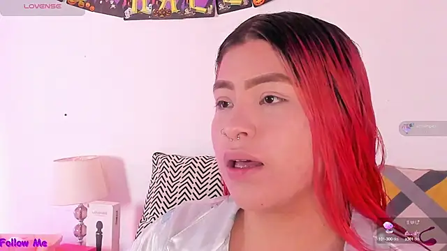 SophieRossi online show from October 2025 01:43:02 PM