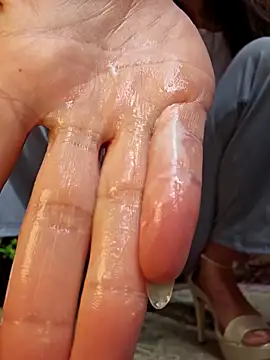 Yuky ta online show from February 2026 02:15:01 PM