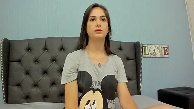 Snapshot of AndreaStivens chatting on March 2025 12:09:02 PM AndreaStivens online show from March 2025 12:09:02 PM