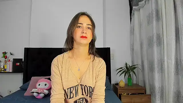 Snapshot of AndreaStivens chatting on September 2025 09:21:02 AM AndreaStivens online show from September 2025 09:21:02 AM