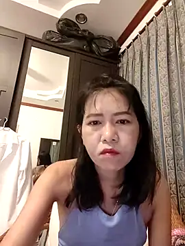 Little suzy5 online show from November 2025 07:15:02 PM