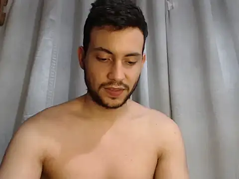 Snapshot of Armando_2002 chatting on January 2025 12:36:01 AM Armando 2002 online show from January 2025 12:36:01 AM