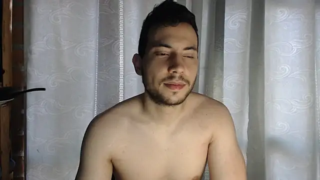 Snapshot of Armando_2002 chatting on March 2025 03:56:01 PM Armando 2002 online show from March 2025 03:56:01 PM