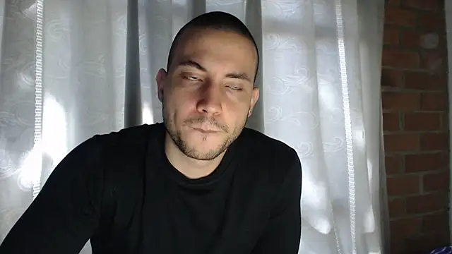 Armando 2002 online show from November 2025 06:51:02 PM