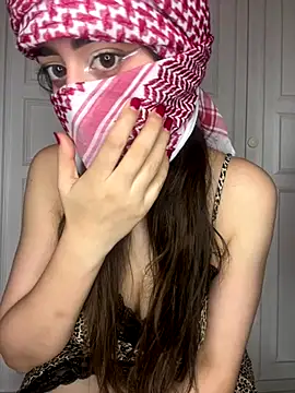 Snapshot of arabiaAna chatting on September 2025 12:34:01 AM arabiaAna online show from September 2025 12:34:01 AM