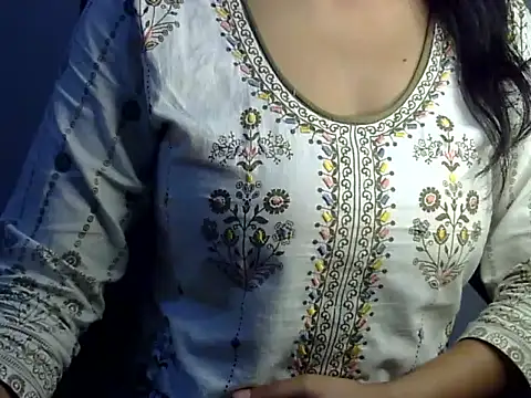 Snapshot of SiaraSiyA chatting on May 2026 08:20:01 AM SiaraSiyA online show from May 2026 08:20:01 AM