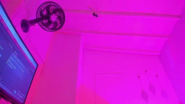 swt-booty online show from September 2025 05:25:01 PM