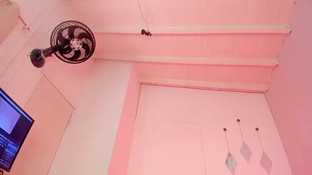 swt-booty online show from October 2025 06:16:02 PM