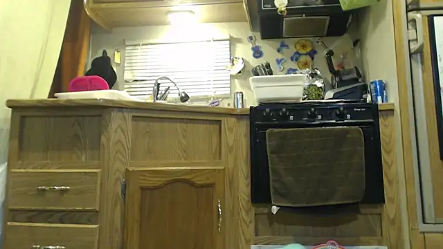 Snapshot of sexyinpantyhose chatting on February 2025 09:05:02 AM sexyinpantyhose online show from February 2025 09:05:02 AM