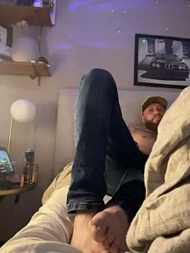 Mackwood89 online show from December 2024 01:14:01 PM