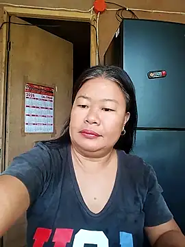 Snapshot of lickmepussy21 chatting on April 2026 11:24:01 PM lickmepussy21 online show from April 2026 11:24:01 PM