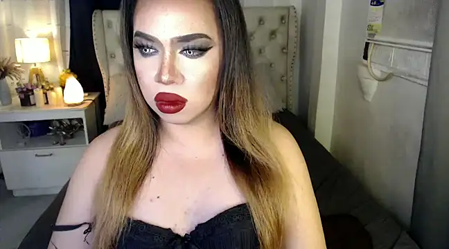 RebecaNextToYou online show from December 2024 04:58:01 PM