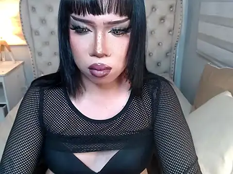 RebecaNextToYou online show from June 2026 04:55:01 PM