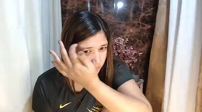 MS Isabella Snow92 online show from February 2025 10:17:02 PM