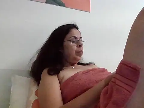 Susannemilf online show from September 2025 05:13:02 PM