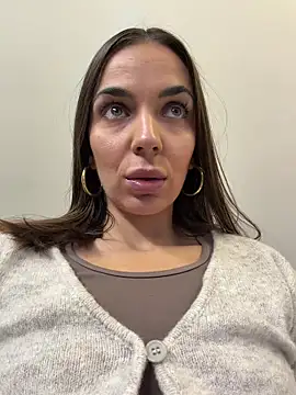 Bad Giorgia online show from November 2025 09:21:02 AM