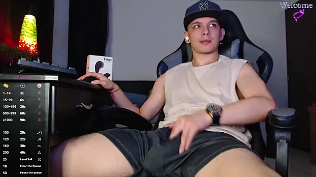 Angel-Twink online show from February 2026 03:24:02 AM