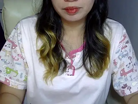    zurIII09  online show from October 2025 08:45:02 AM