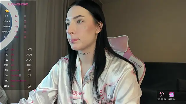 Snapshot of JenniferQueen11 chatting on January 2025 09:30:01 AM JenniferQueen11 online show from January 2025 09:30:01 AM