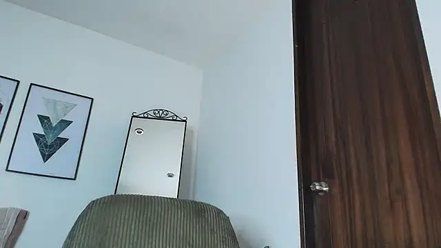 carminaurmommy online show from February 2026 10:38:01 PM