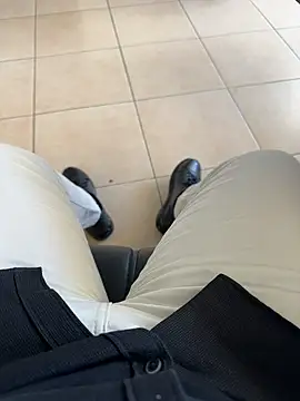 Snapshot of S2kicibey06 chatting on March 2025 08:29:01 AM S2kicibey06 online show from March 2025 08:29:01 AM