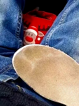 Snapshot of feet_toes chatting on March 2025 09:57:01 AM feet toes online show from March 2025 09:57:01 AM