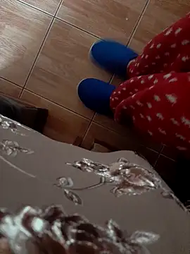 Snapshot of feet_toes chatting on October 2025 04:44:02 AM feet toes online show from October 2025 04:44:02 AM