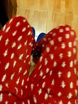 feet toes online show from November 2025 12:55:02 AM