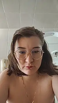 HunnyyLove online show from October 2025 02:59:02 PM