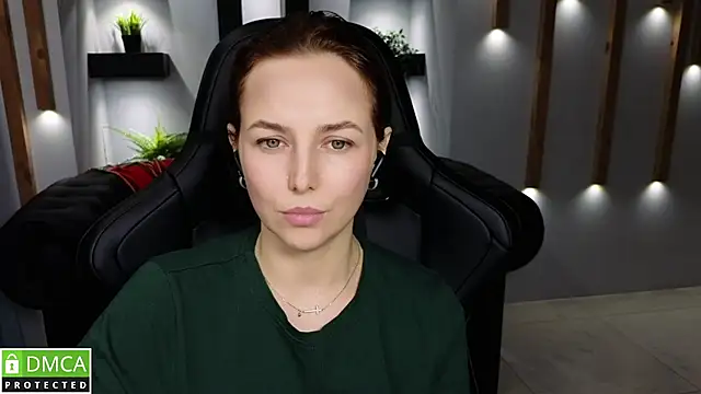 Mira Mermayd online show from December 2024 04:17:02 AM