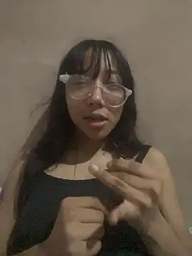 Karmakuro online show from December 2025 01:34:02 AM