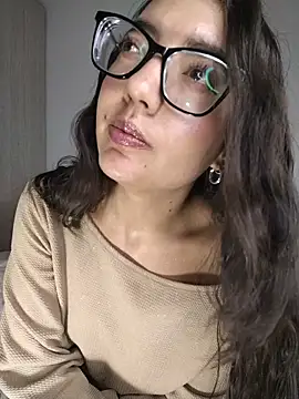Snapshot of amycute_ chatting on June 2026 09:46:01 PM amycute online show from June 2026 09:46:01 PM